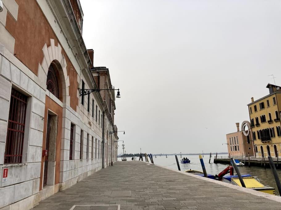 Appartamento Tre Archi Con Corte Privata Venedig Exterior foto